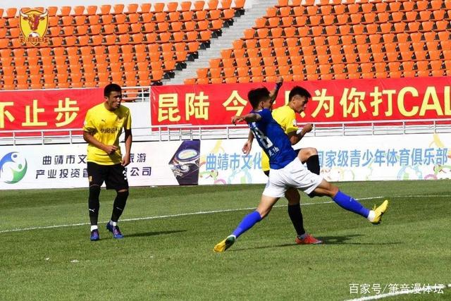 杨鸣谈新老交替：人才引进方面不如发达地区